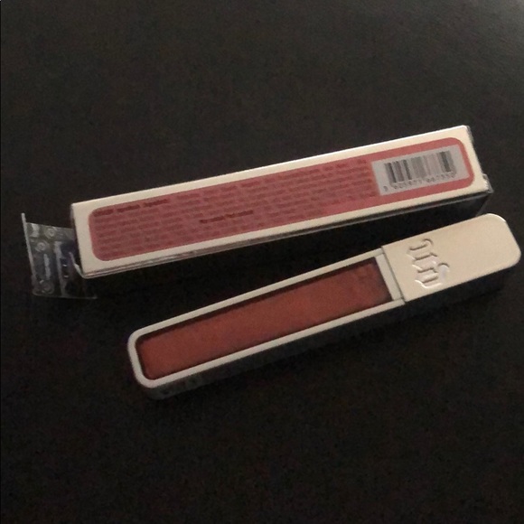 ❤️SOLDⓂ️❤️Urban Decay lip gloss - Picture 5 of 8